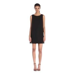 Women’s Size 6 Trina Turk Black Shift Dress NWT Classic Little Black Dress